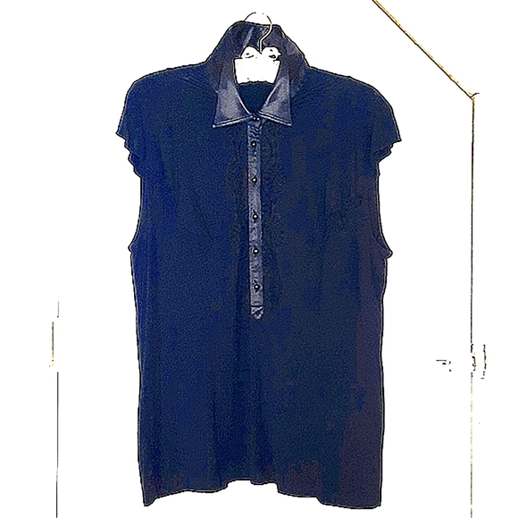 BIANCA NYGÅRD Black, Satin Collared, Half Button Down, Cap/Bat Wing Slee… - Picture 2 of 11